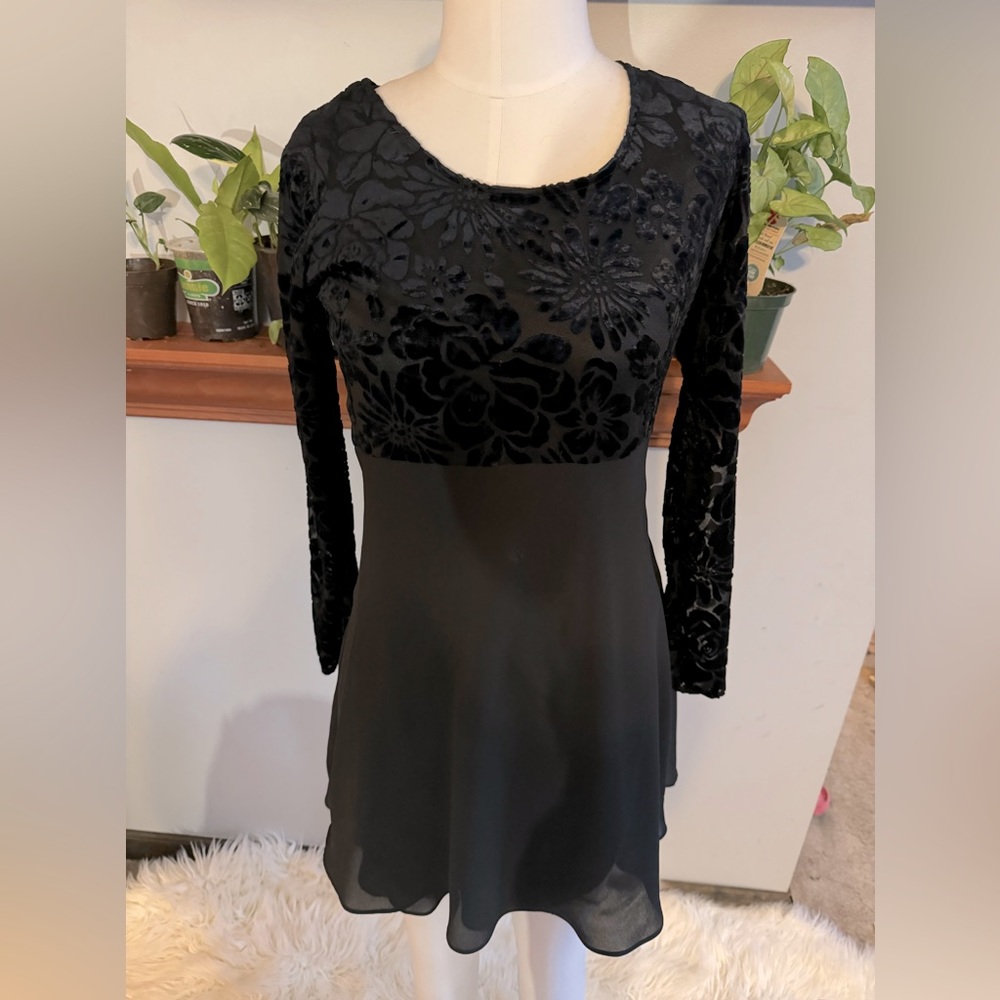 Vintage Hampton Nites velvet Qtr length sleeve dress